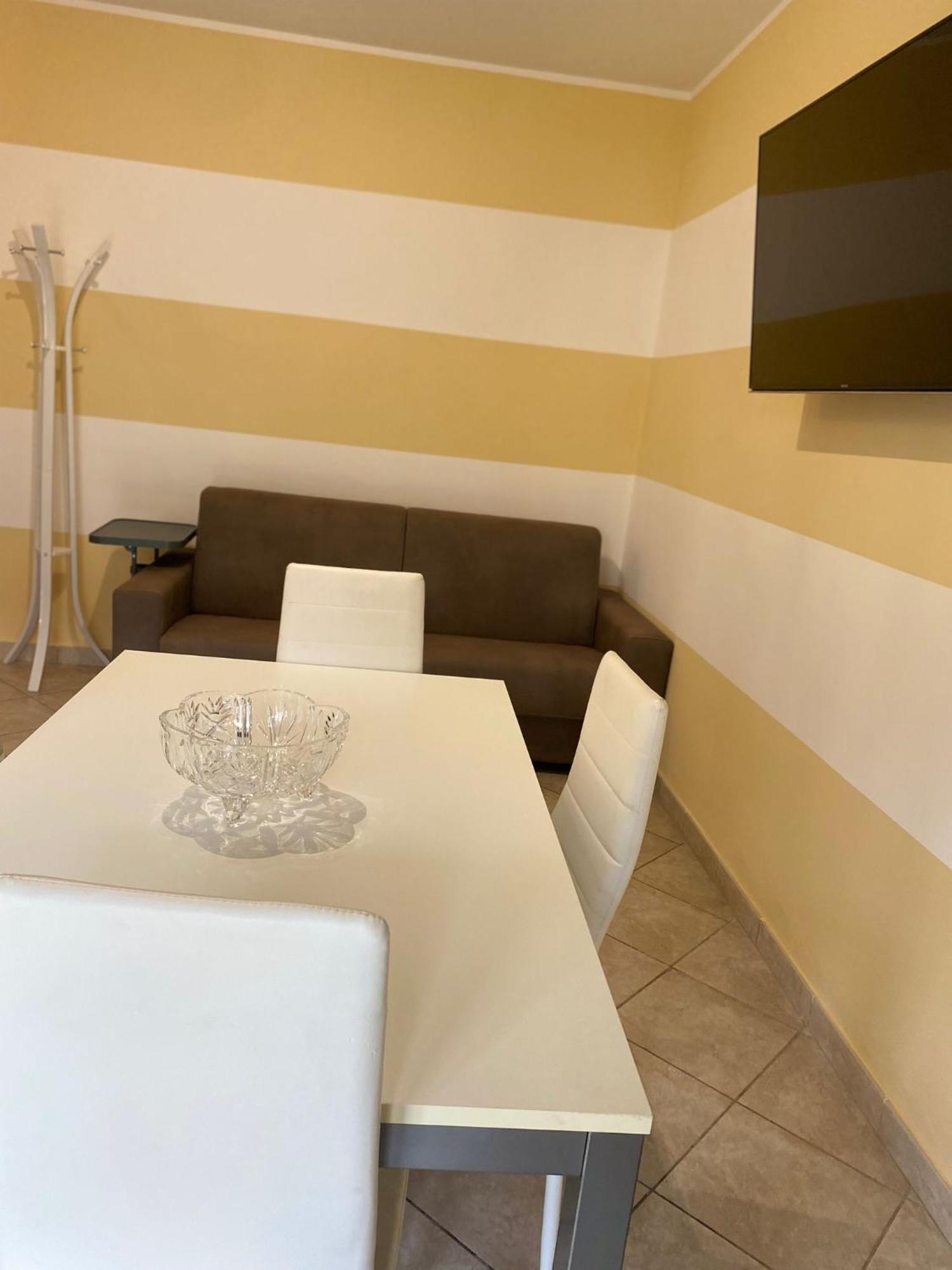 Fabulous And Confort Apartment Isonzo - Borgo San Paolo - Parco Ruffini Turín Exterior foto